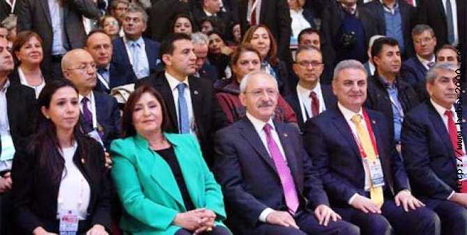 KILIÇDAROĞLU'nun YENİ EKİBİ BELLİ OLDU AMA FAZLA DEĞİŞEN BİRŞEY YOK. BEKAROĞLU ÇİZİLDİ