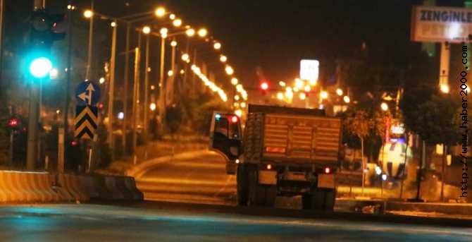 ŞOK.. BÖLÜCÜLER, ADANA'YI HAVAYA UÇURACAKLARDI.. BOMBA YÜKLÜ 7 KAMYON YAKALANDI