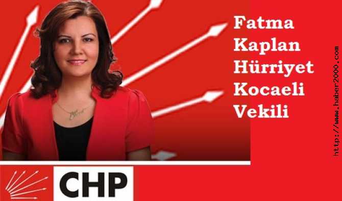 CHP'Lİ KADIN VEKİL, OY KABİNİNE AYNI ANDA GİREN AKP'Lİ 3 ERKEK VEKİLE SORDU : 'ÜÇÜNÜZ KABİNDE NE YAPIYORDUNUZ?'