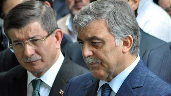 Ahmet Davutoğlu, 1 ay içinde Partisini kurup, ilan edecek miş.. Yandaş yazar öyle yazıyor