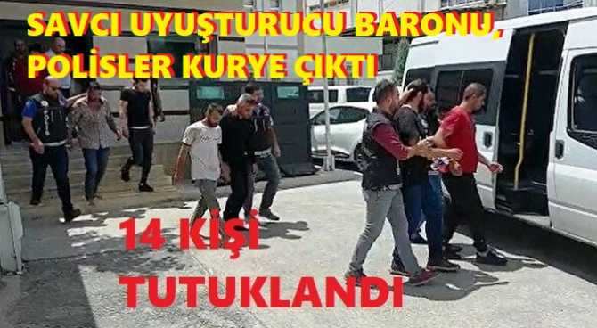 ÜLKENİN ÇİVİSİ ÇIKMIŞ.. ADANA TERÖR SAVCISI UYUŞTURUCU BARONU, NARKOTİK POLİSLERİ UYUŞTURUCU KURYESİ ÇIKTI