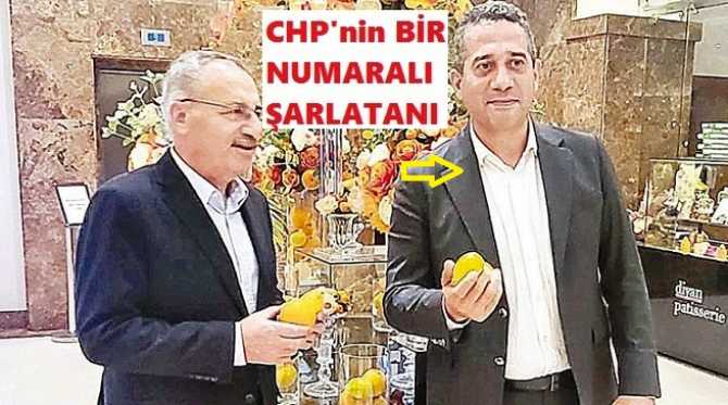 BAK HALA O ŞARLATAN UTANMADAN KONUŞUYOR.. CHP’nin HADDİNİ BİLMEZ, BİR NUMARALI ŞARLATANI VEKİL, DURUŞMADA HAKİME KAMERA TEZGAHI YAPIP, ŞOV YAPARAK; “OLMADI HAKİM BEY” DİYE BAĞIRMA ŞARLATANLIĞINI SERGİLEMİŞTİ. 