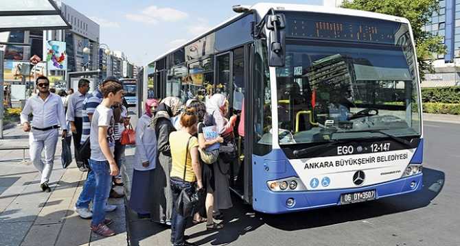 ANKARALILAR DİKKAT .. SABAHA KADAR BELEDİYE OTOBÜSÜ SEFERLERİ BAŞLADI